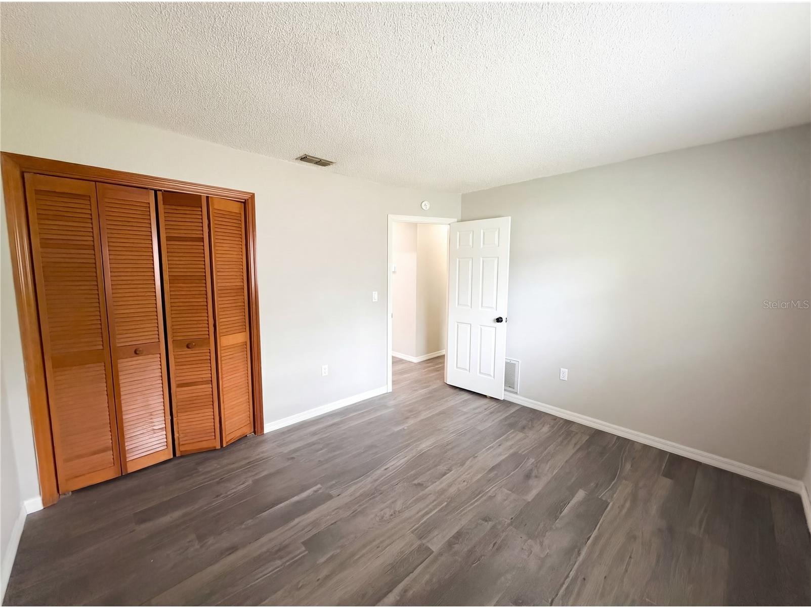 7650 Holiday Drive Spring Hill FL 34606 O6398236 image4