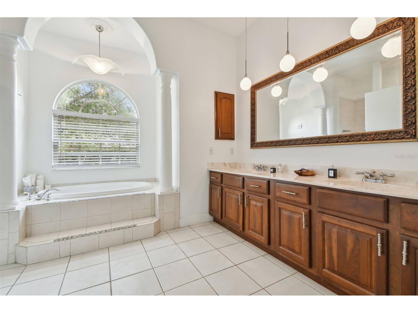 7650 Partridge Street Circle Bradenton FL 34202 A4695503 image27