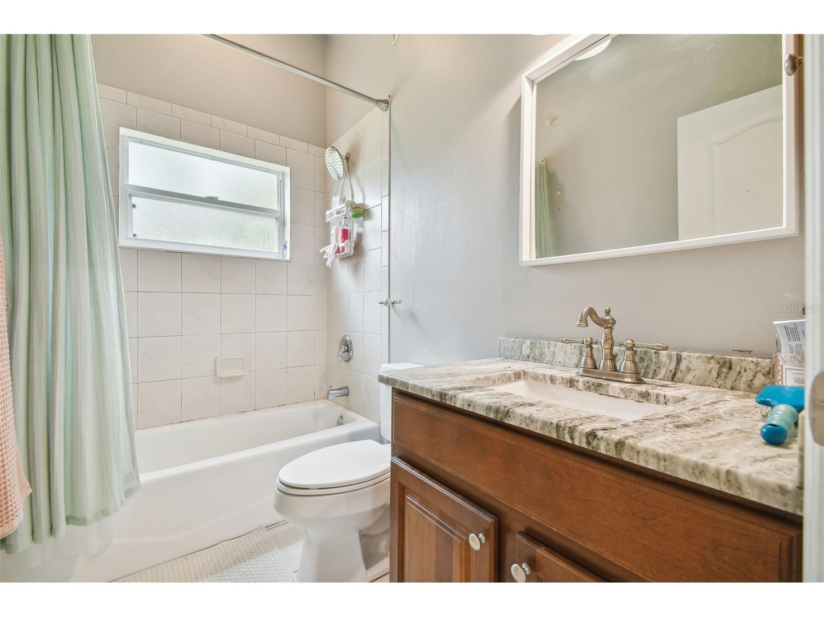 7650 Partridge Street Circle Bradenton FL 34202 A4695503 image41