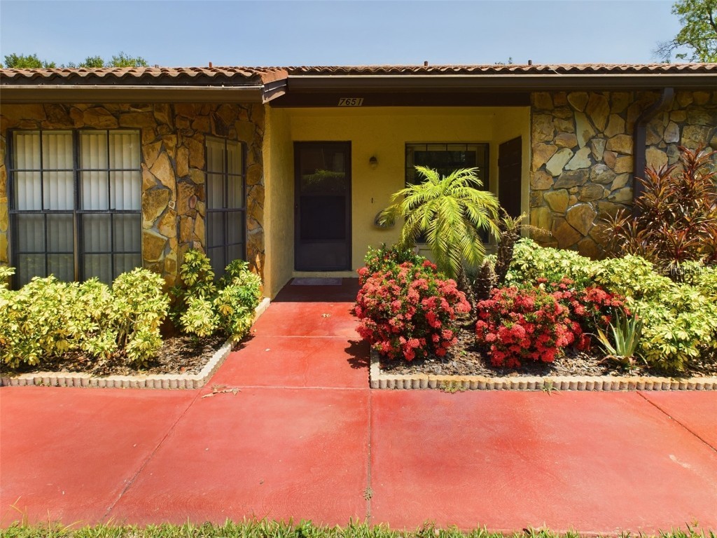 7651 Forest Trail Port Richey FL 34668 P4926084 image1