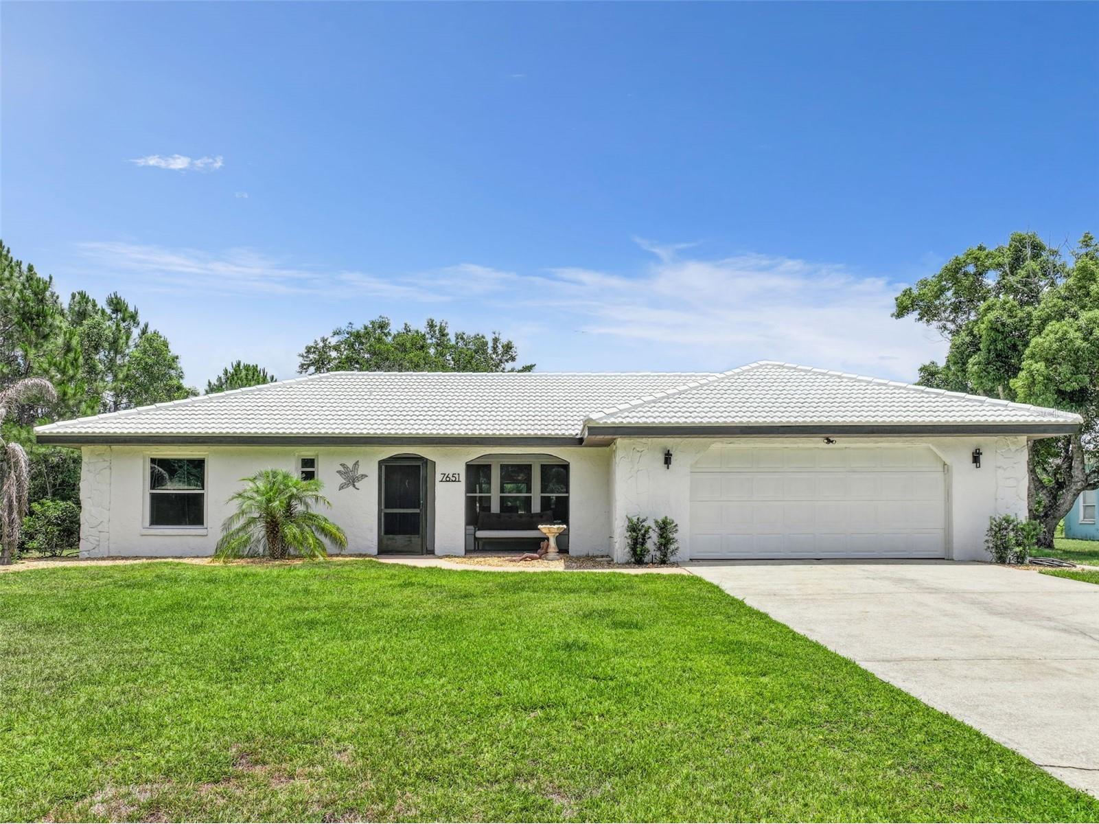 7651 Limonia Drive Indian Lake Estates FL 33855 - LAKE WALK IN WATER P4938749 image1