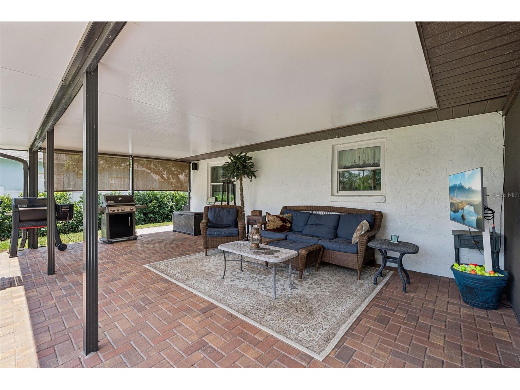 7651 Limonia Drive Indian Lake Estates FL 33855 - LAKE WALK IN WATER P4938749 image29