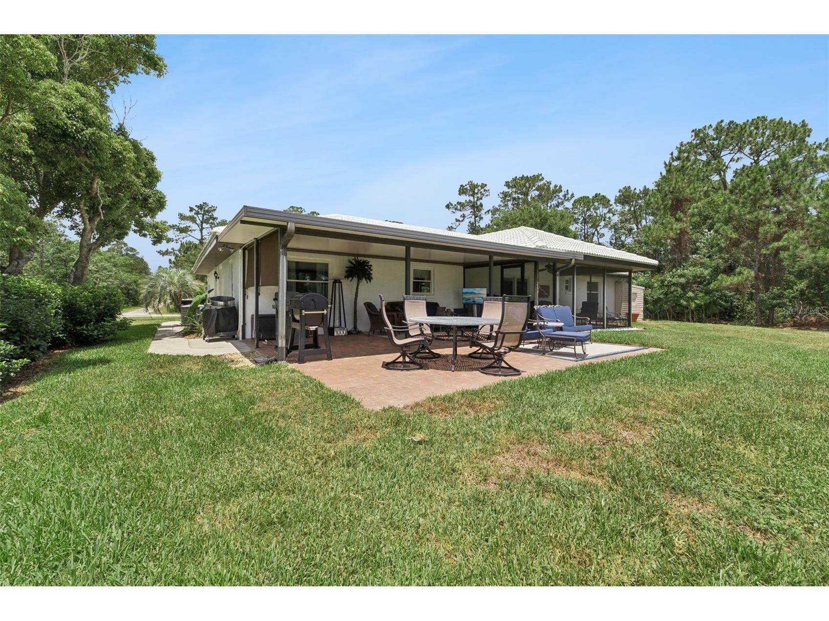 7651 Limonia Drive Indian Lake Estates FL 33855 - LAKE WALK IN WATER P4938749 image34