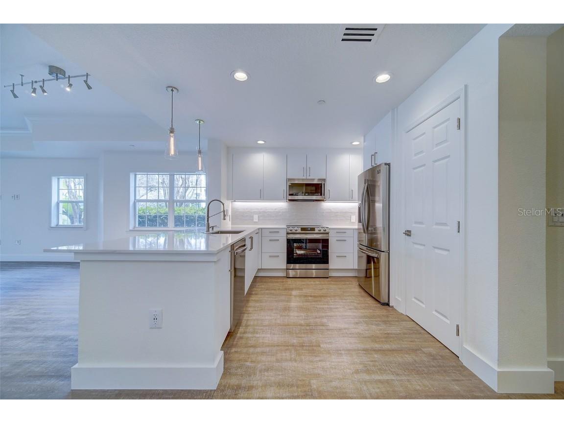 7651 Whisper Way #104 Reunion FL 34747 O6352740 image16