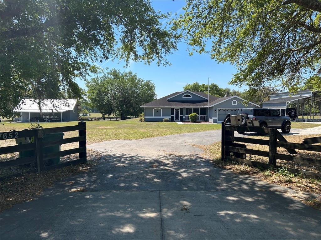 7652 E Derby Oaks Drive Floral City FL 34436 W7873998 image1