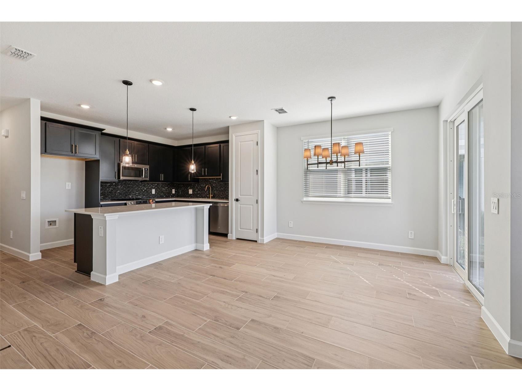 7653 Deer Valley Cir. Tampa FL 33635 TB8429288 image11