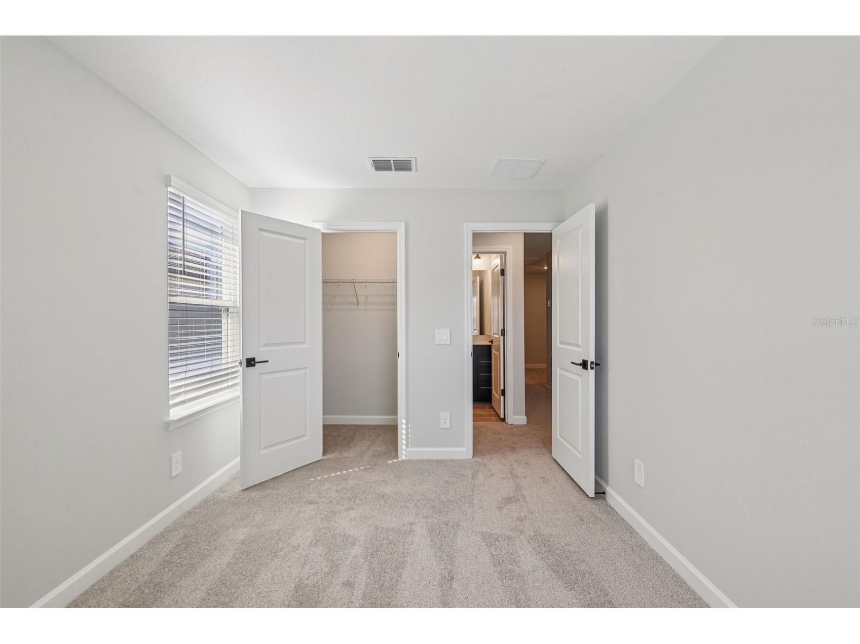 7653 Deer Valley Cir. Tampa FL 33635 TB8429288 image23