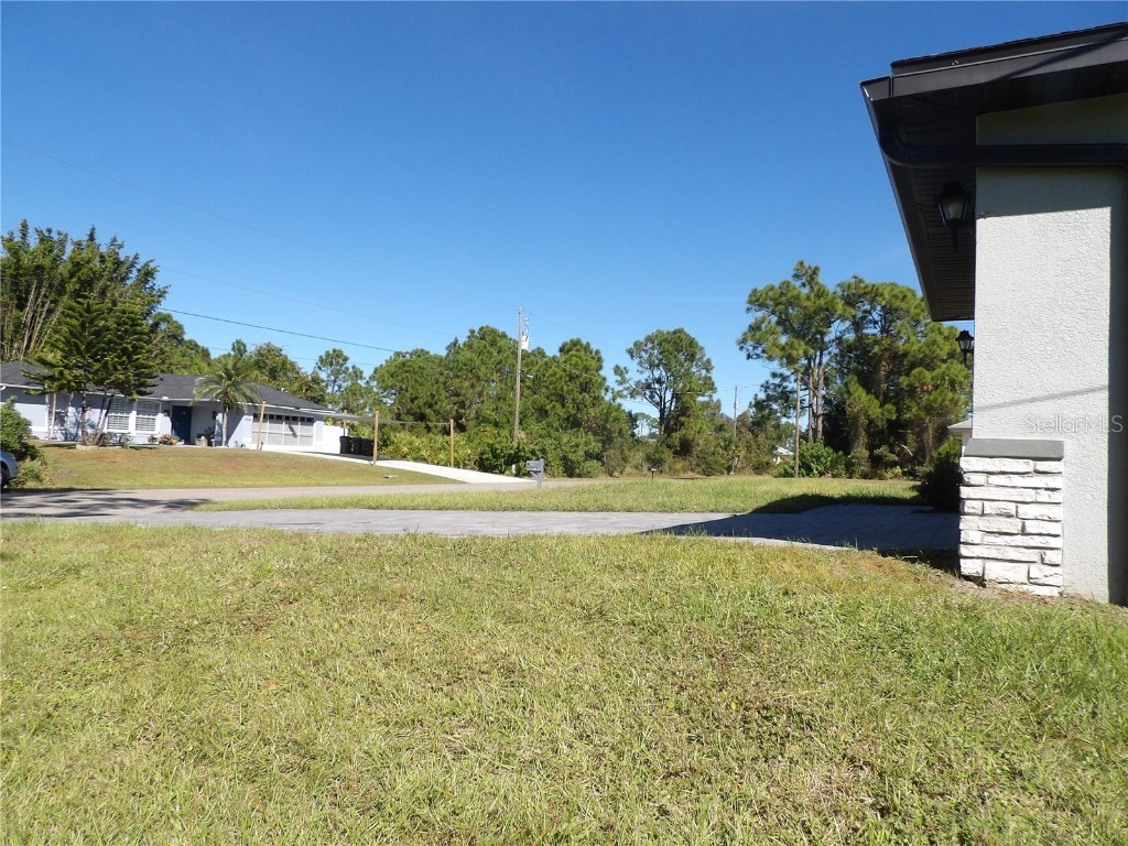 7653 Minardi Street North Port FL 34291 C7518761 image18