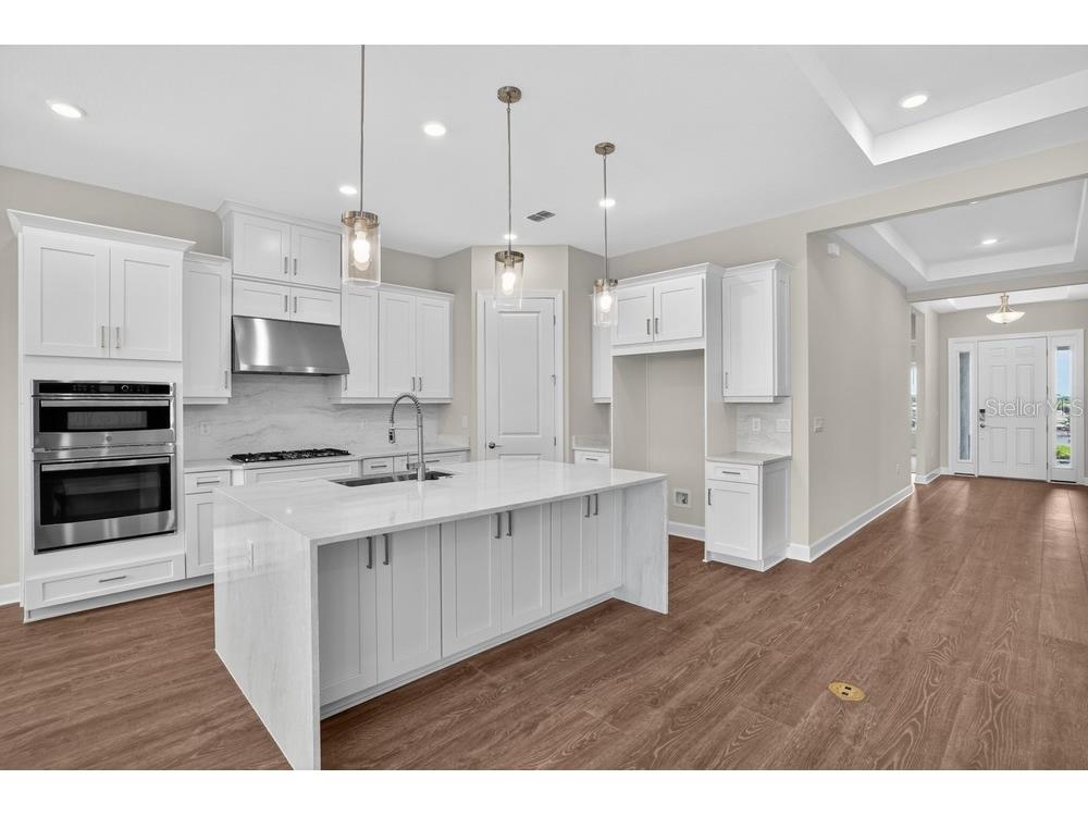 7653 Moonbeam Avenue Sarasota FL 34241 A4677159 image4