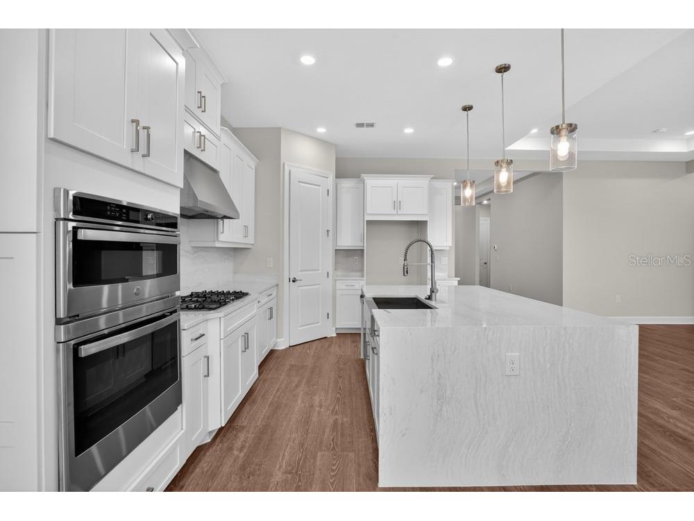 7653 Moonbeam Avenue Sarasota FL 34241 A4677159 image6