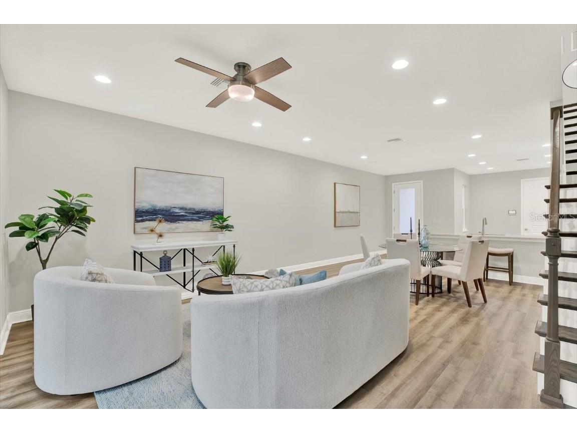 7654 93rd Street N Seminole FL 33777 TB8447677 image11