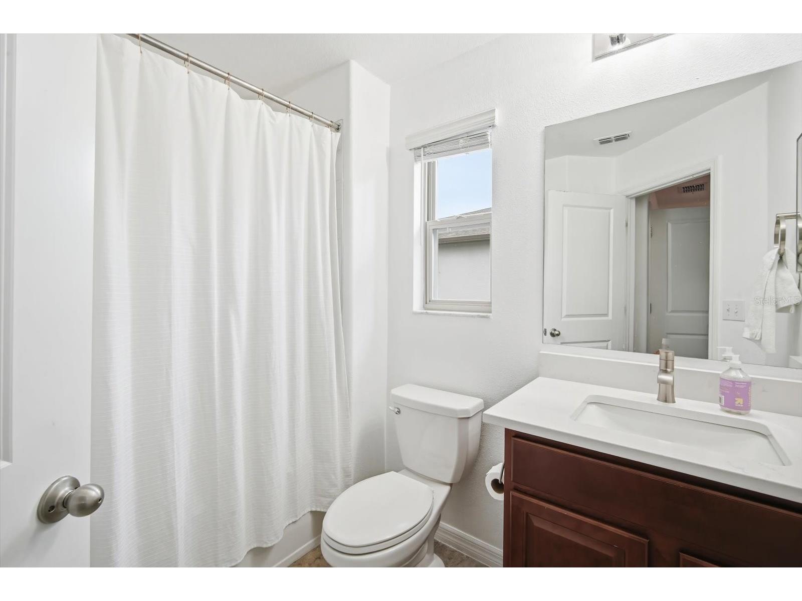 7656 Ginger Lily Court Tampa FL 33619 TB8525270 image15