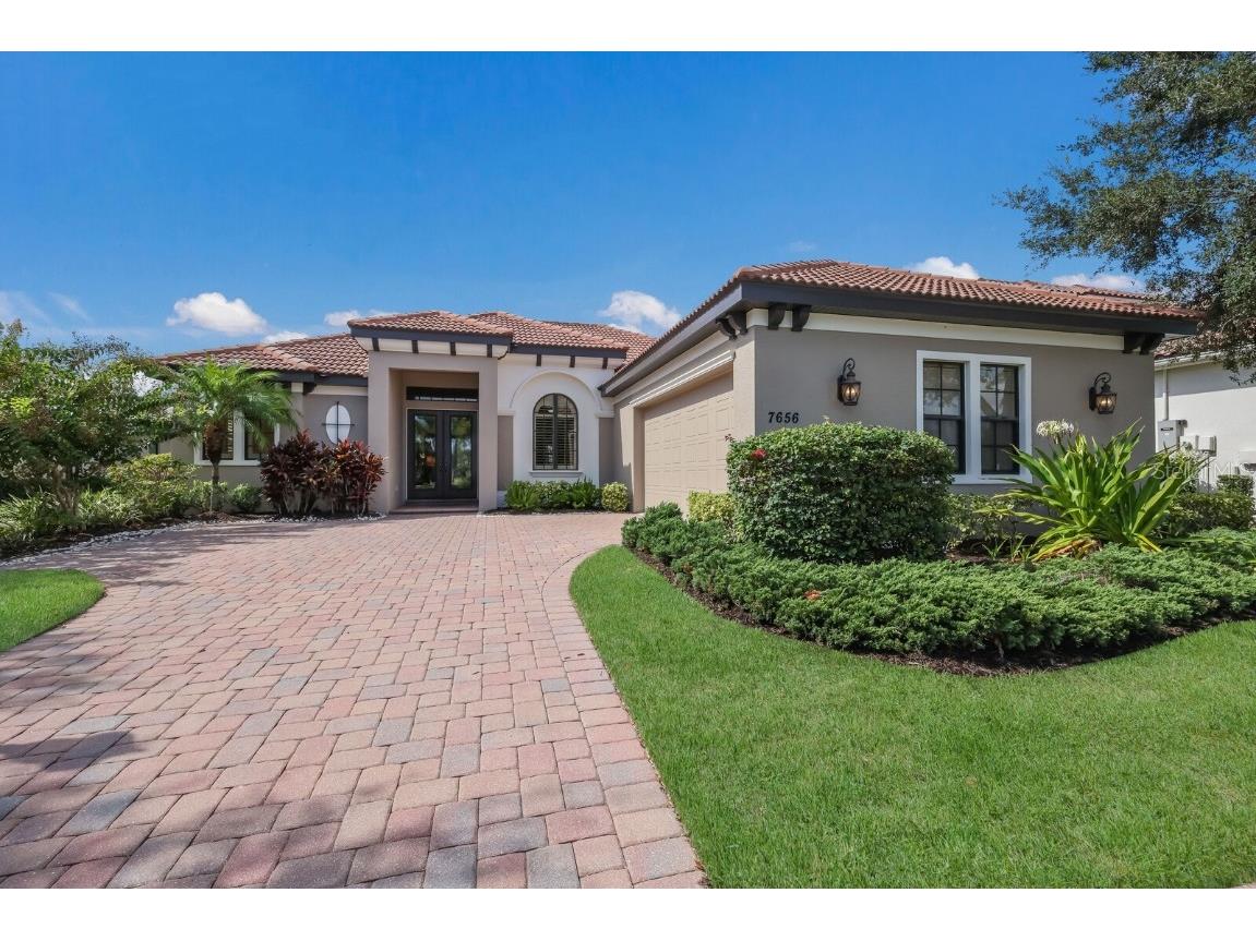 7656 Haddington Cove Lakewood Ranch FL 34202 A4580725 image1
