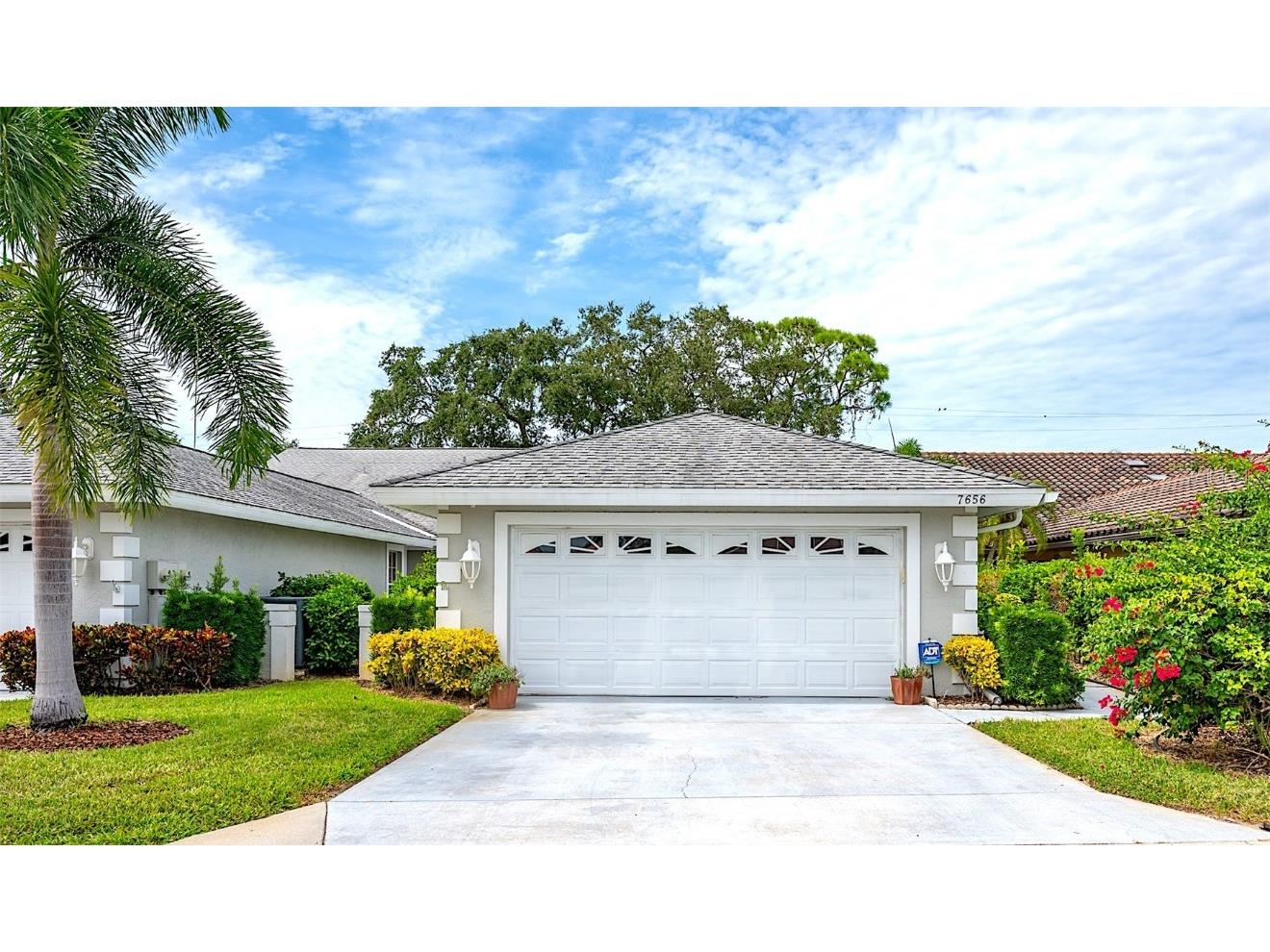 7656 Palm Aire Lane #7656 Sarasota FL 34243 A4585252 image1