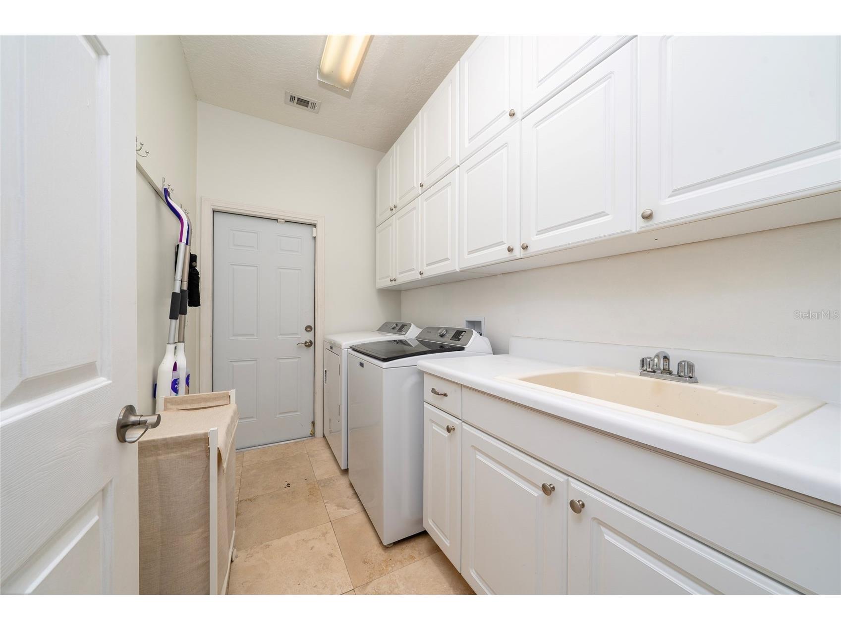 7657 Mount Carmel Drive Orlando FL 32835 O6365512 image32