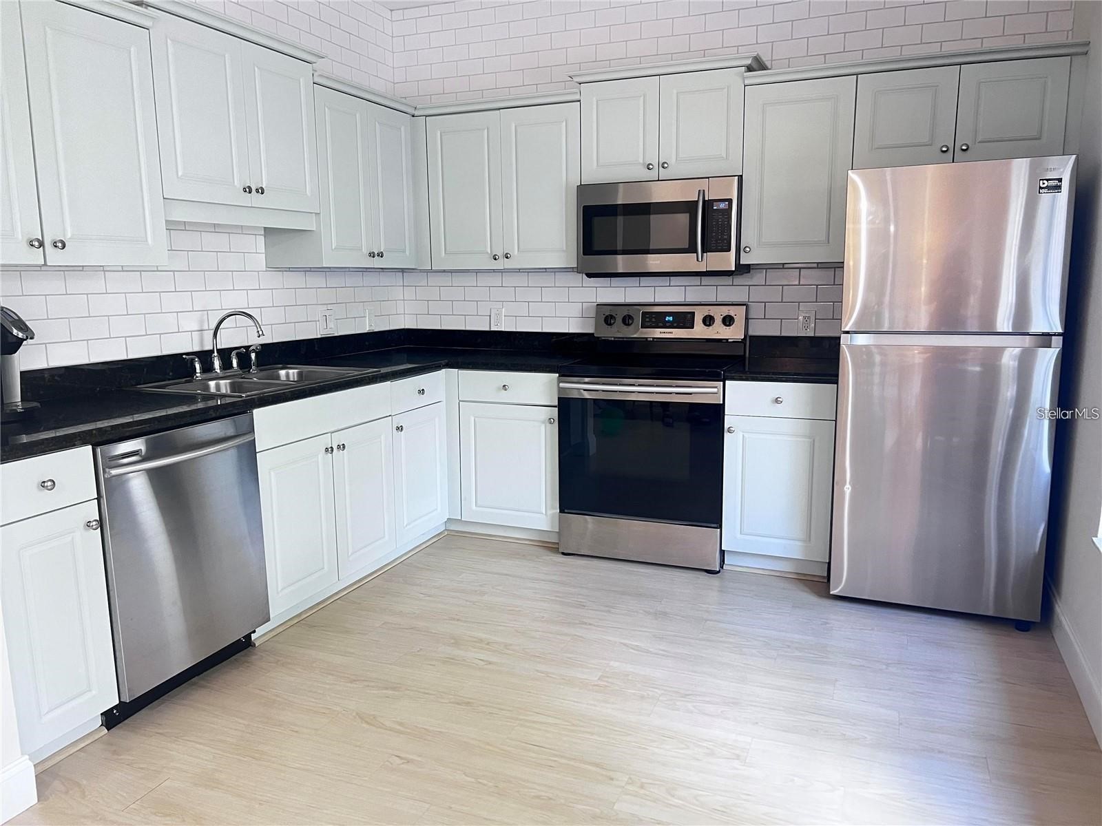7658 Plantation Circle Bradenton FL 34201 A4697135 image4