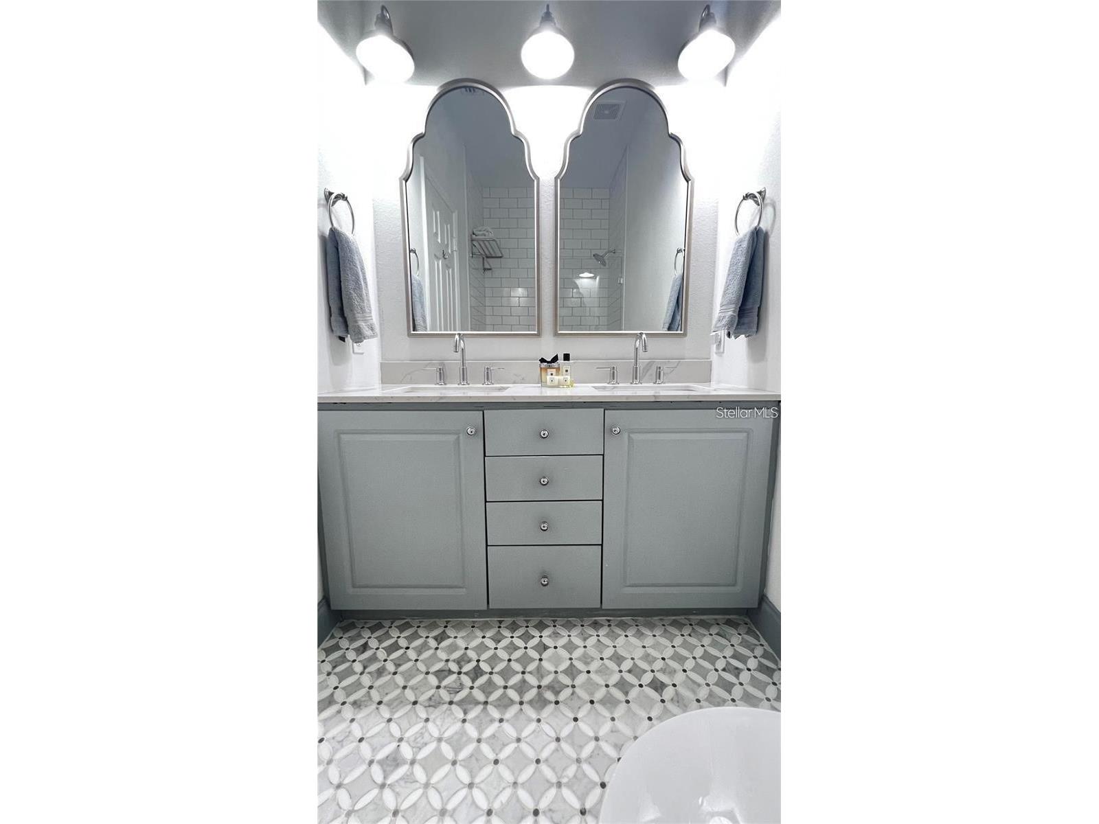 7658 Plantation Circle Bradenton FL 34201 A4697135 image8