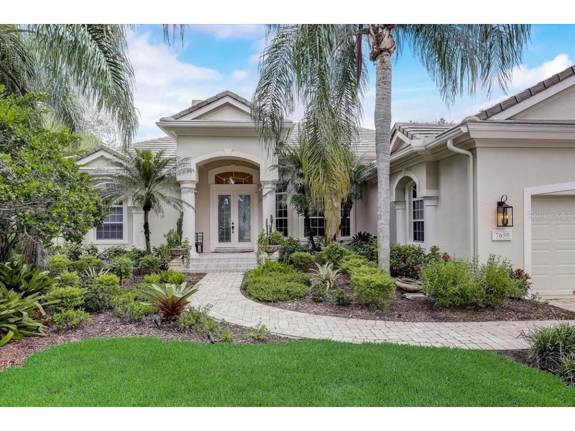 7659 Heathfield Ct University Park FL 34201 A4566833 image1