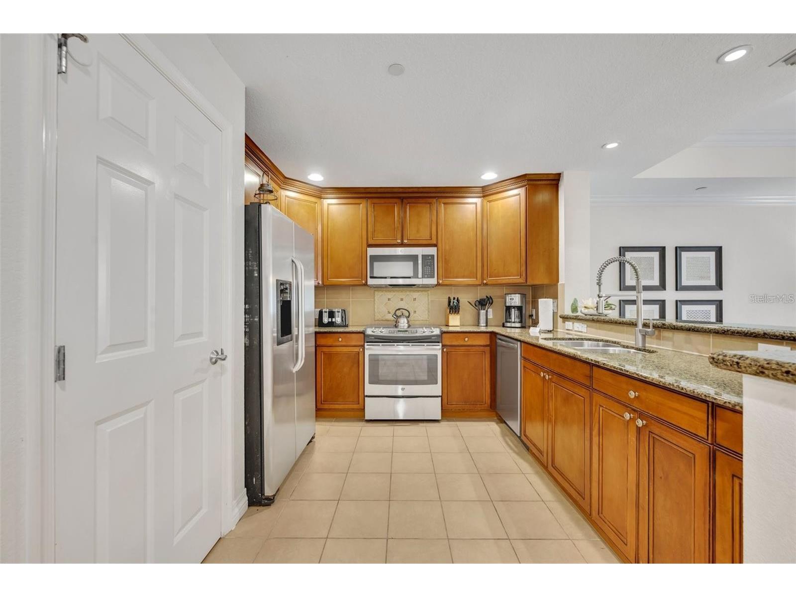 7659 Whisper Way #102 Reunion FL 34747 O6423907 image5