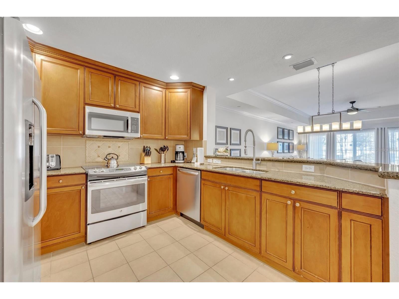 7659 Whisper Way #102 Reunion FL 34747 O6423907 image6