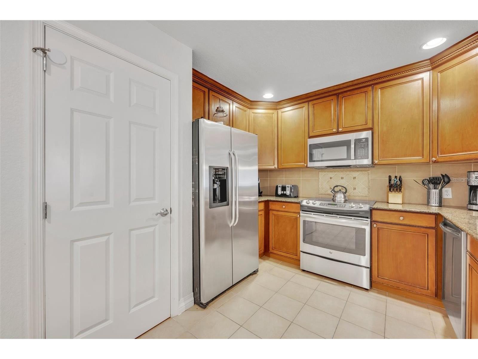 7659 Whisper Way #102 Reunion FL 34747 O6423907 image7