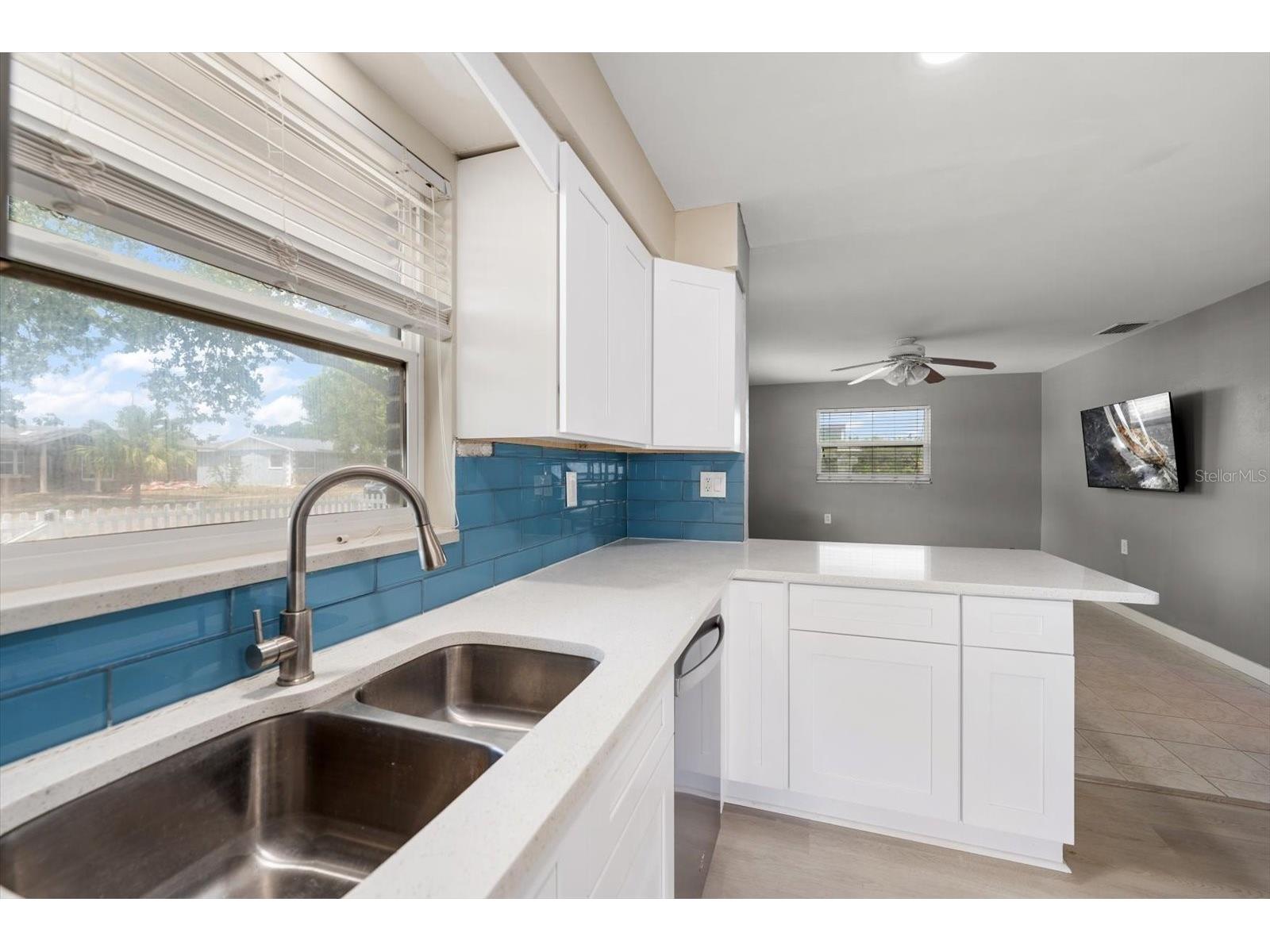 766 90th Avenue N Saint Petersburg FL 33702 TB8511330 image10