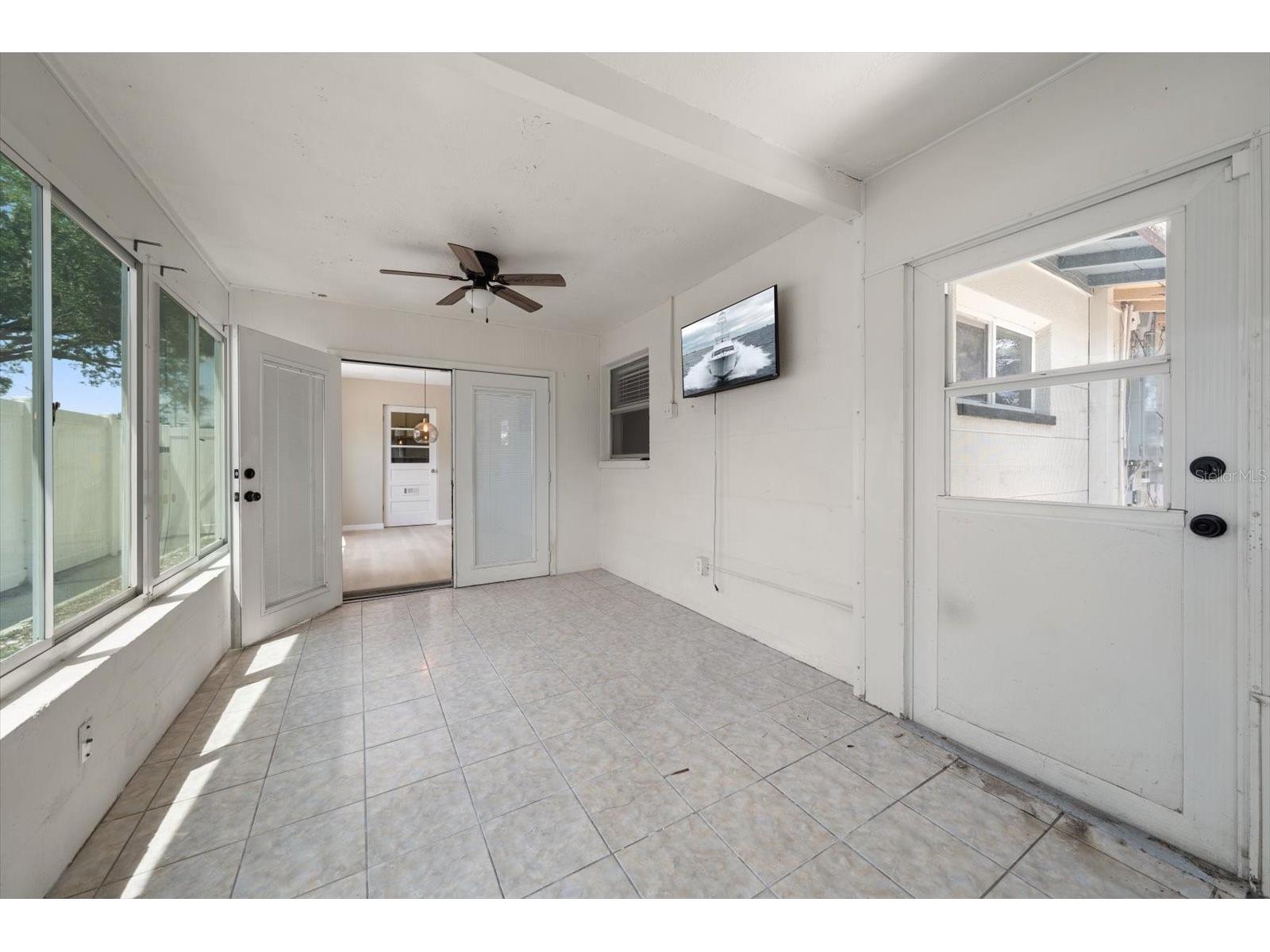 766 90th Avenue N Saint Petersburg FL 33702 TB8511330 image13