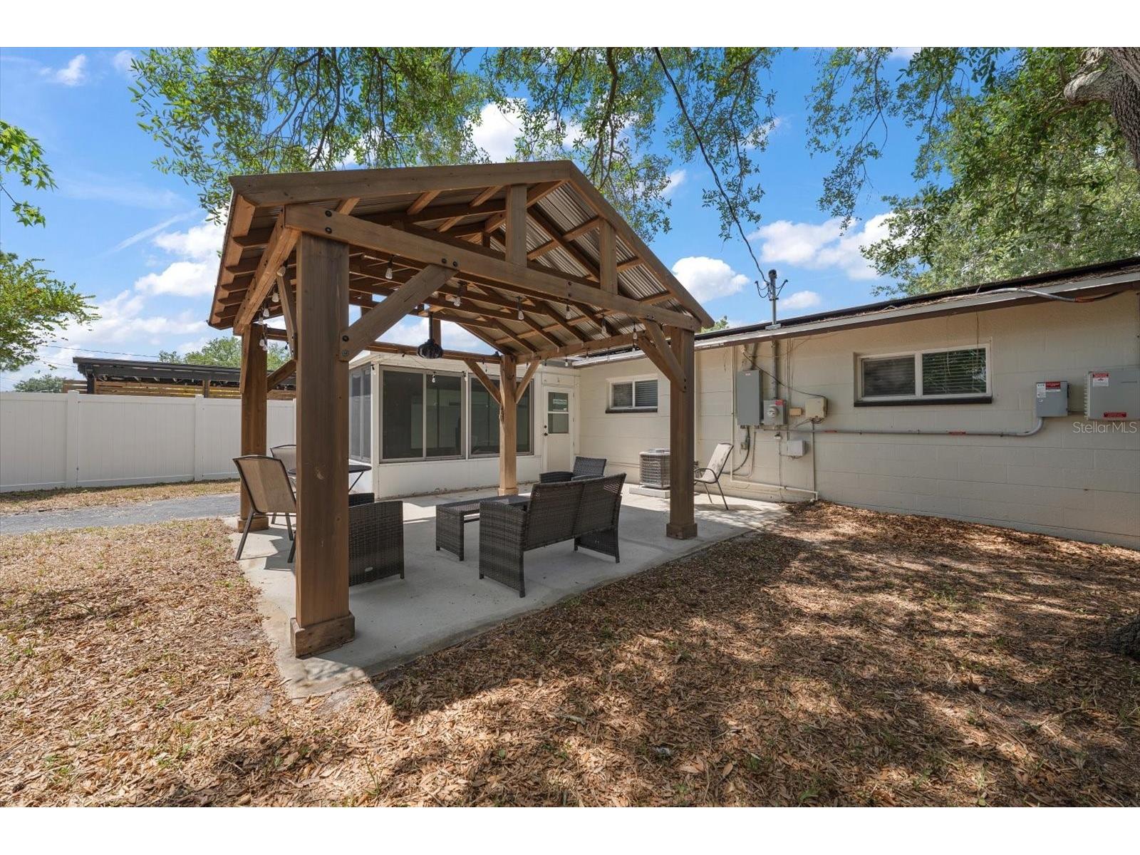 766 90th Avenue N Saint Petersburg FL 33702 TB8511330 image21
