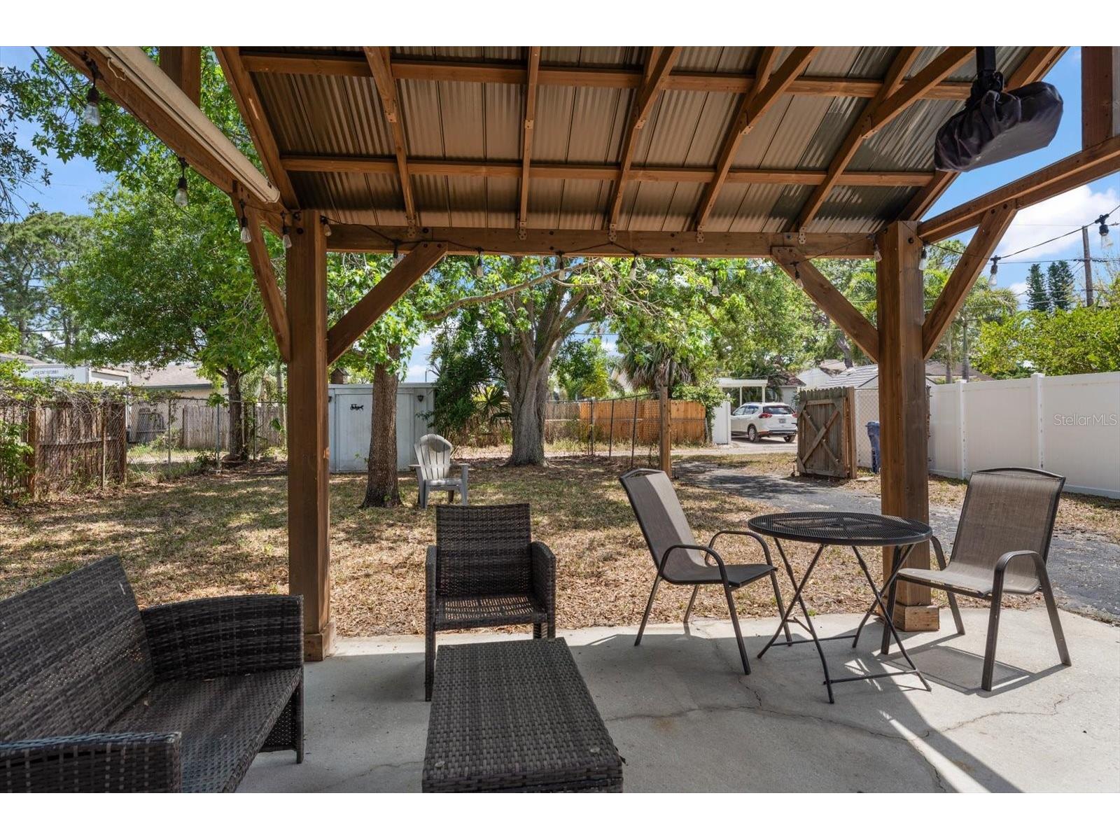 766 90th Avenue N Saint Petersburg FL 33702 TB8511330 image25