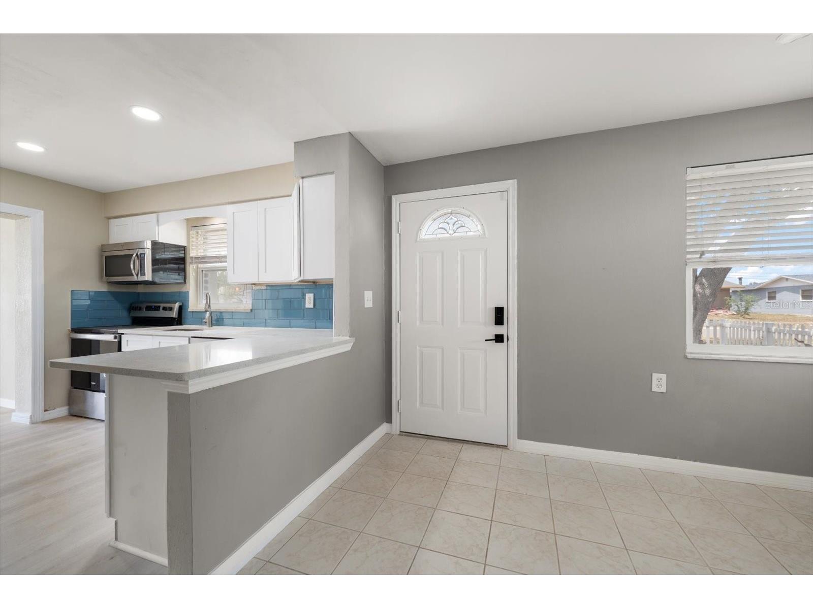 766 90th Avenue N Saint Petersburg FL 33702 TB8511330 image5