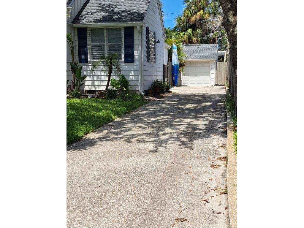 766 Bay Esplanade Clearwater Beach FL 33767 TB8373428 image15