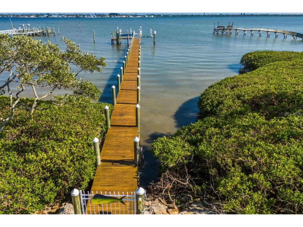 766 Bayshore Drive Terra Ceia FL 34250 - TERRA CEIA BAY A4643176 image2