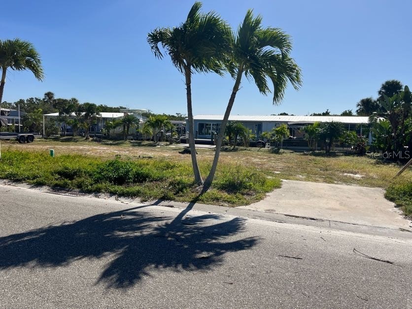 766 Saint Judes Drive N Longboat Key FL 34228 TB8439776 image12