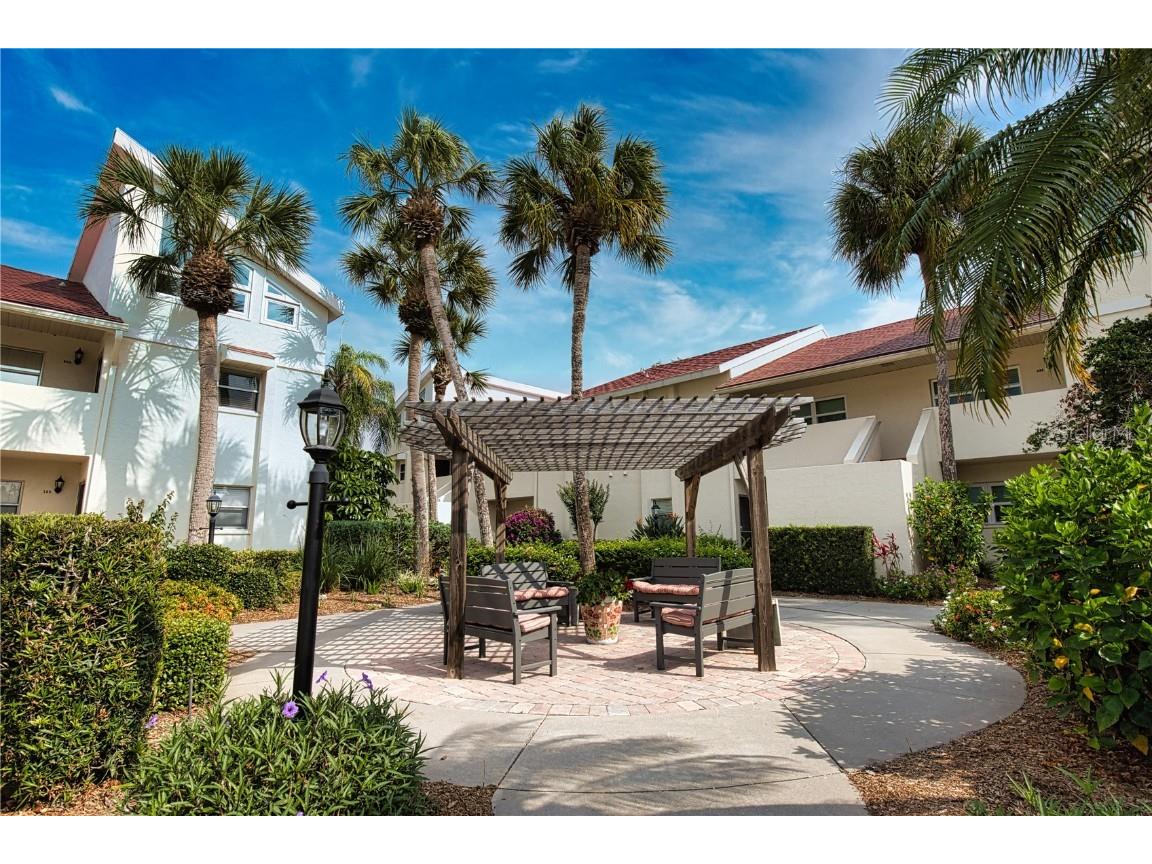 766 Village Circle #224 Venice FL 34292 N6133004 image1