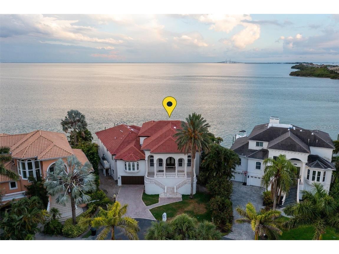 7660 Paradise Pointe Circle S Saint Petersburg FL 33711 - TAMPA BAY T3520473 image1