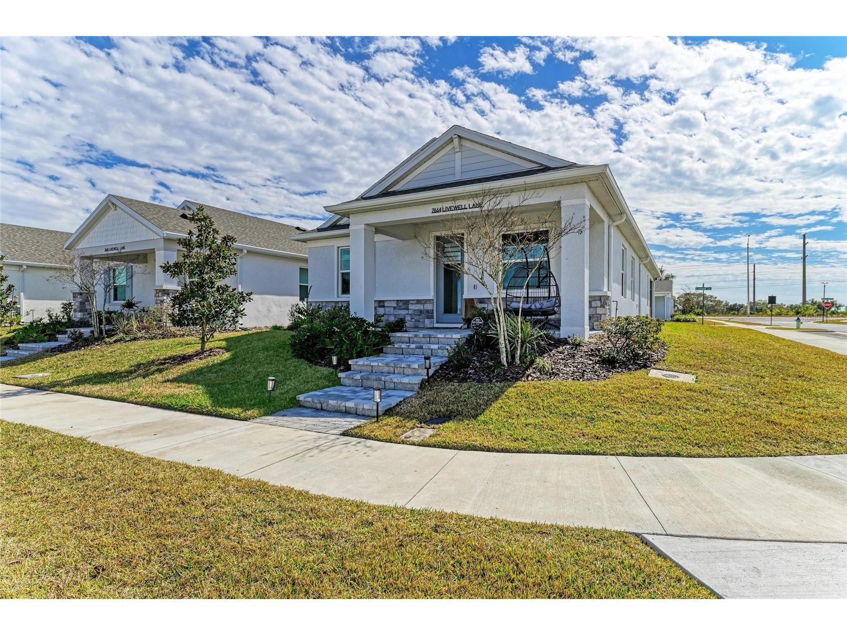 7664 Livewell Lane Sarasota FL 34240 A4677401 image1