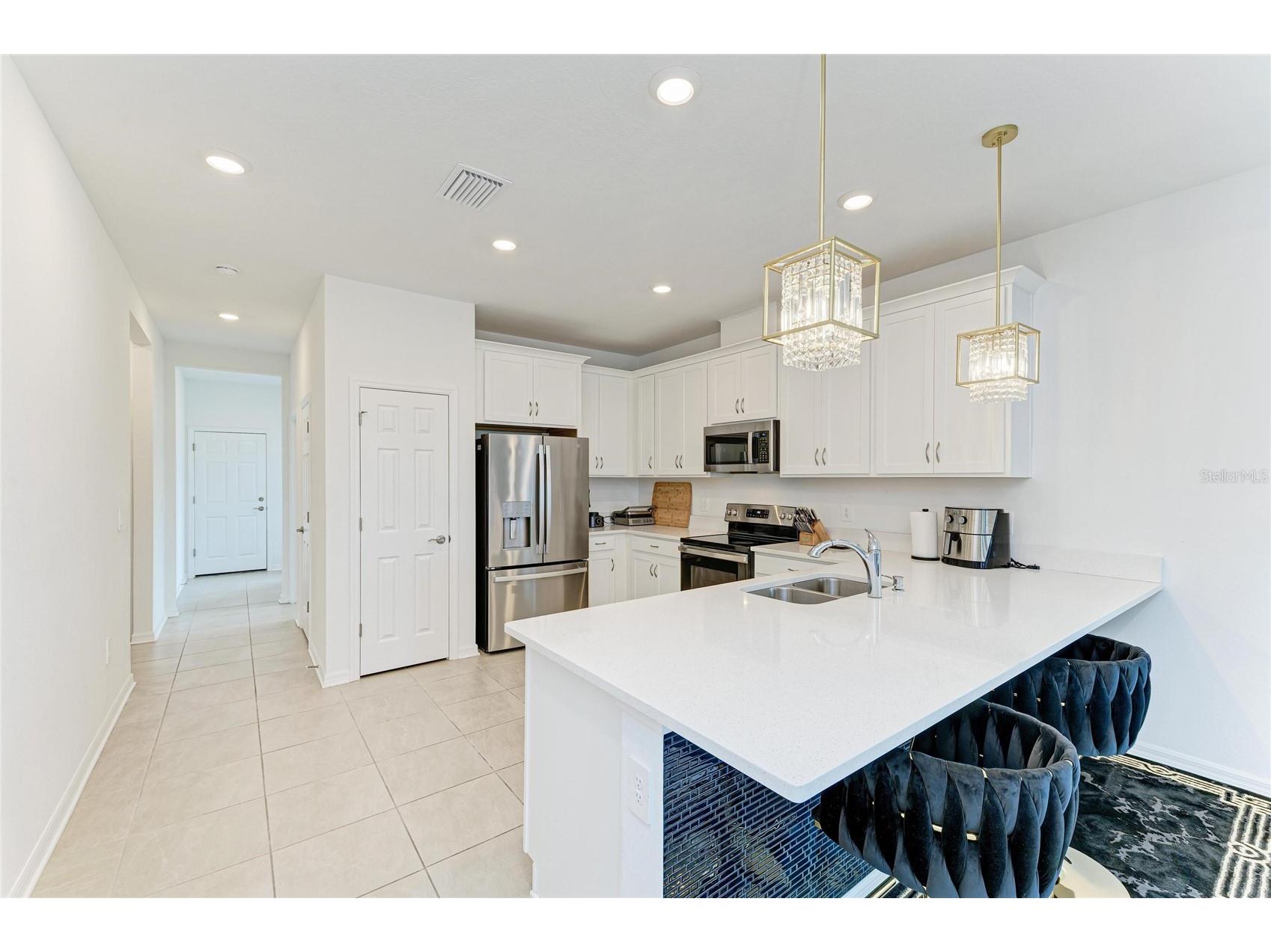 7664 Livewell Lane Sarasota FL 34240 A4677401 image16