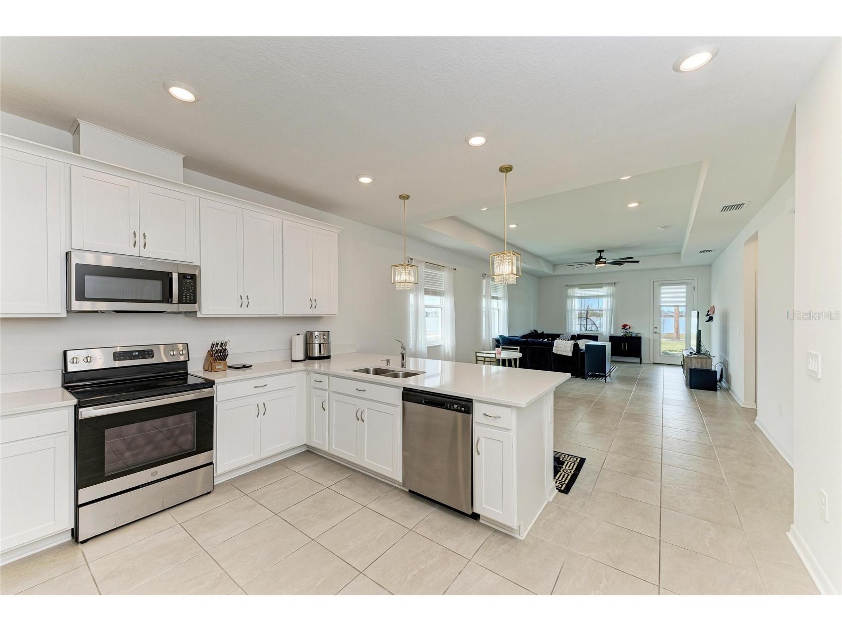 7664 Livewell Lane Sarasota FL 34240 A4677401 image21