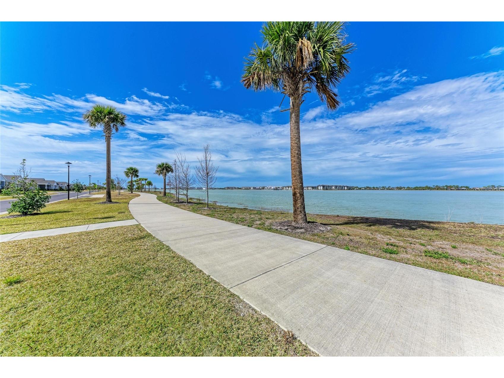 7664 Livewell Lane Sarasota FL 34240 A4677401 image42