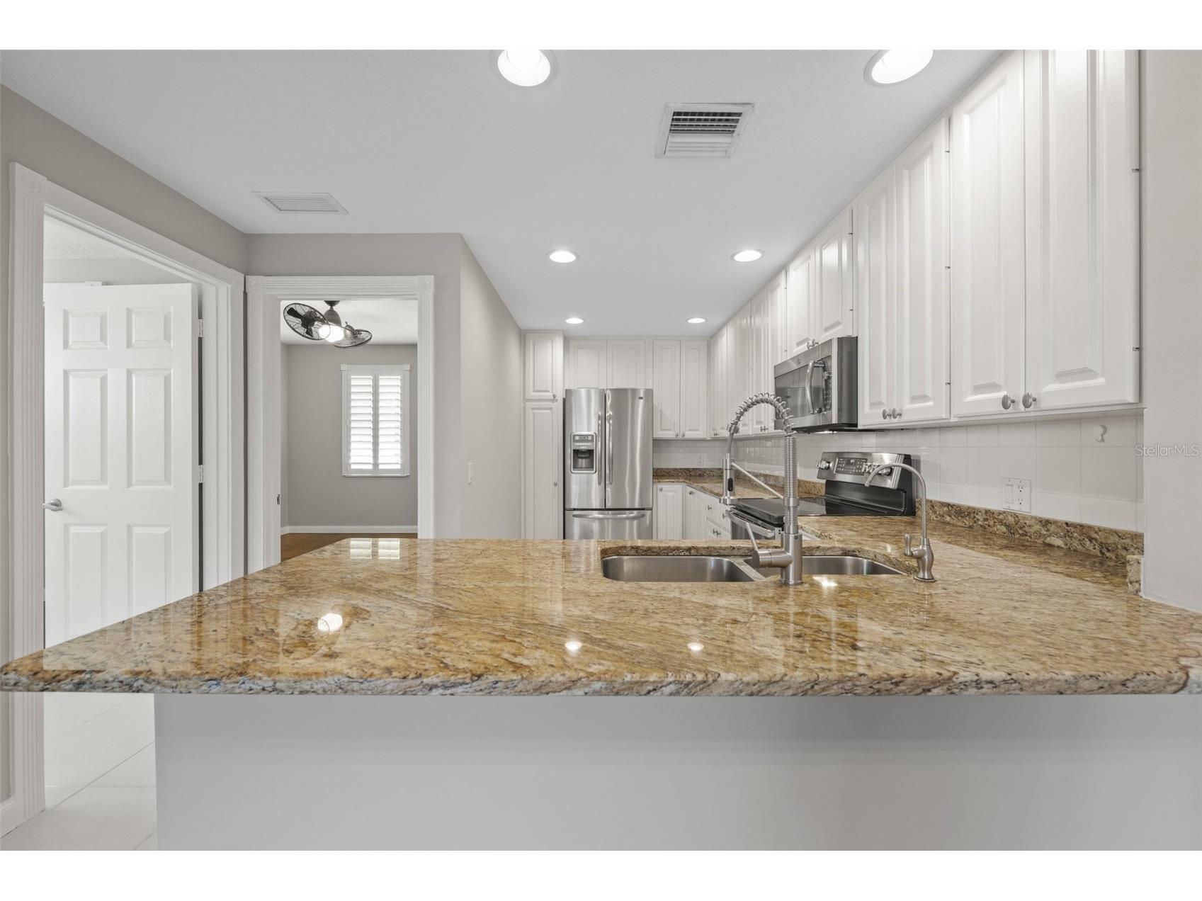 7665 Bergamo Avenue Sarasota FL 34238 A4678647 image6