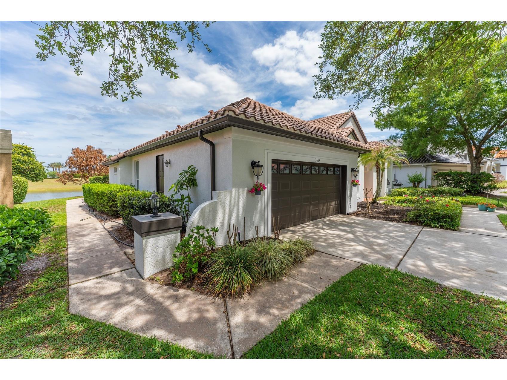 7665 Mount Carmel Drive Orlando FL 32835 O6399223 image3