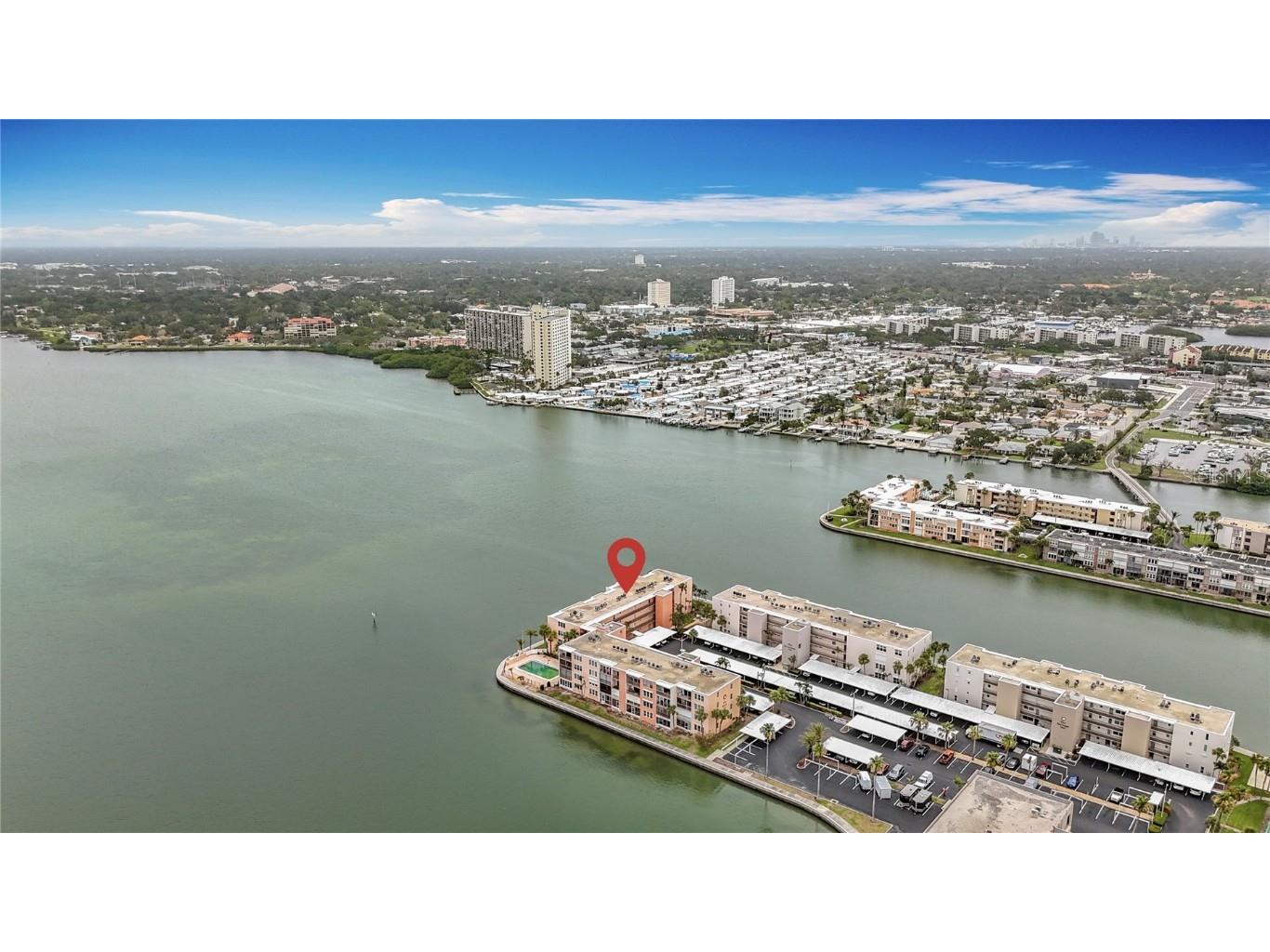 7665 Sun Island Drive #206 South Pasadena FL 33707 - BOCA CIEGA BAY TB8395294 image1