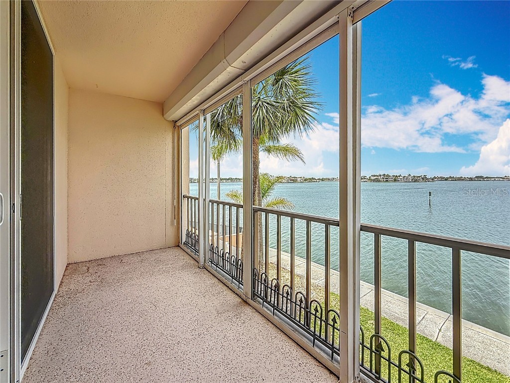 7665 Sun Island Drive #206 South Pasadena FL 33707 - BOCA CIEGA BAY TB8395294 image37