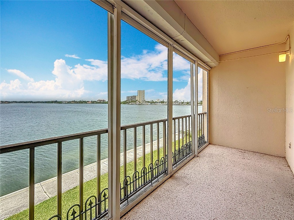 7665 Sun Island Drive #206 South Pasadena FL 33707 - BOCA CIEGA BAY TB8395294 image38