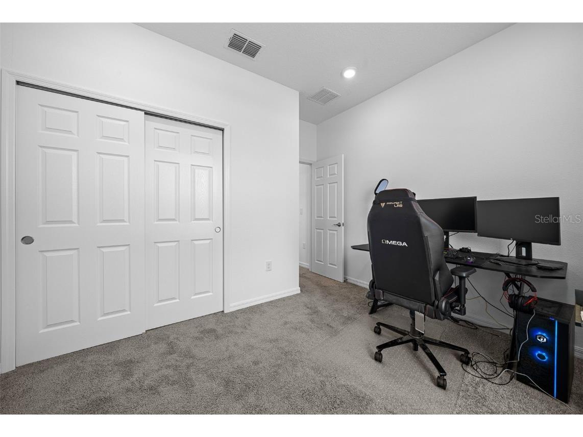 7665 SW 63rd Lane Road Ocala FL 34474 OM686166 image1