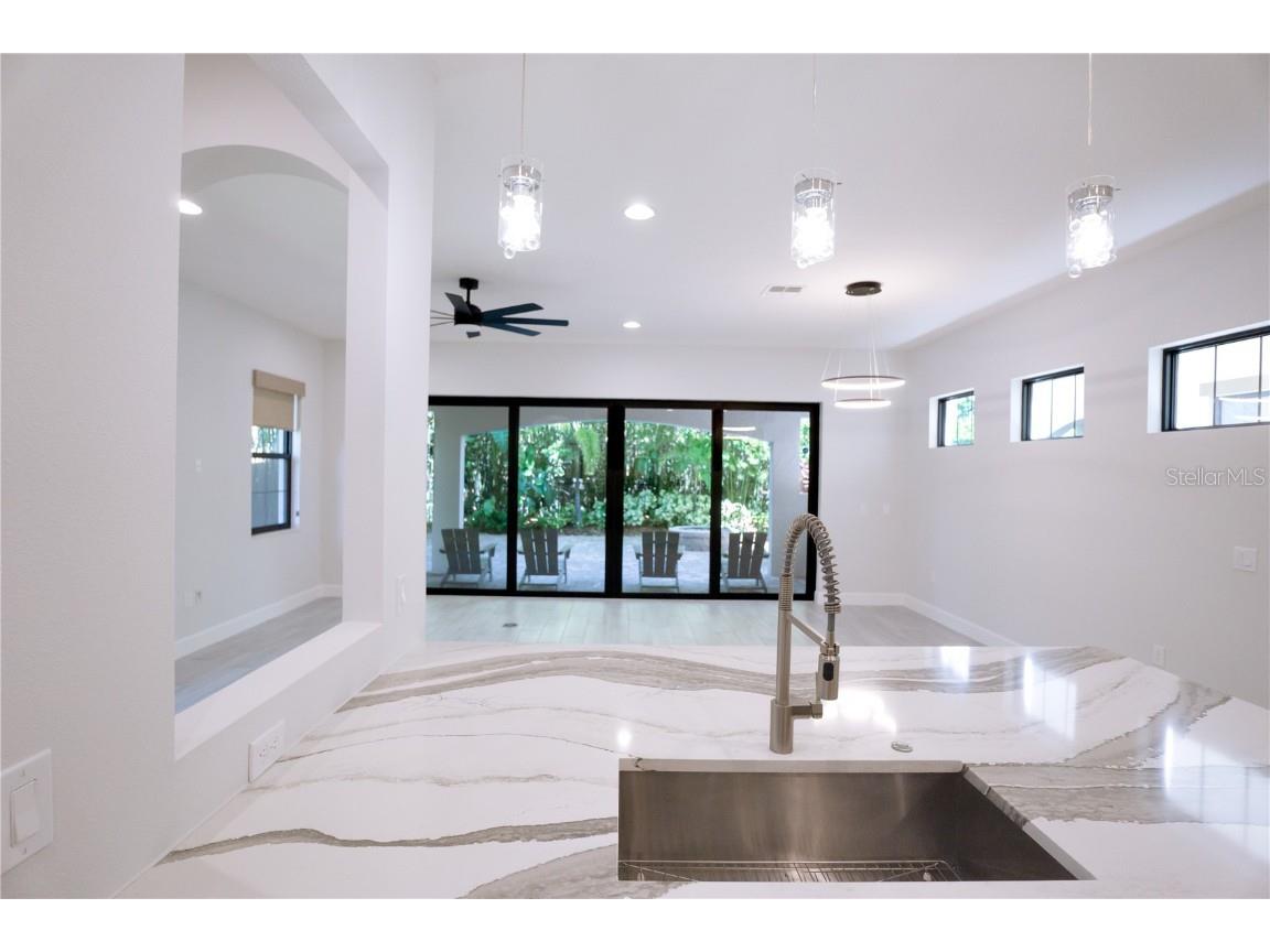 7665 Toscana Boulevard Orlando FL 32819 - Spring Lake O6351021 image10