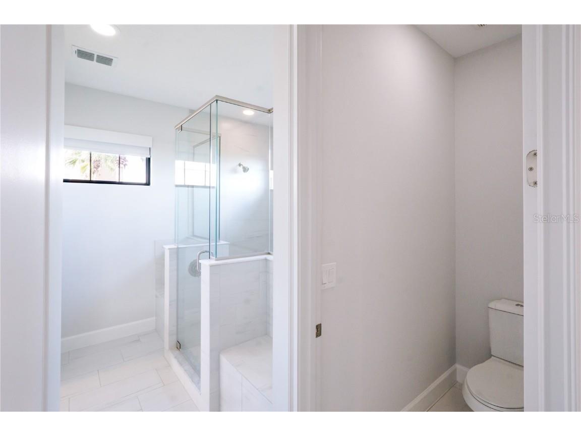 7665 Toscana Boulevard Orlando FL 32819 - Spring Lake O6351021 image40