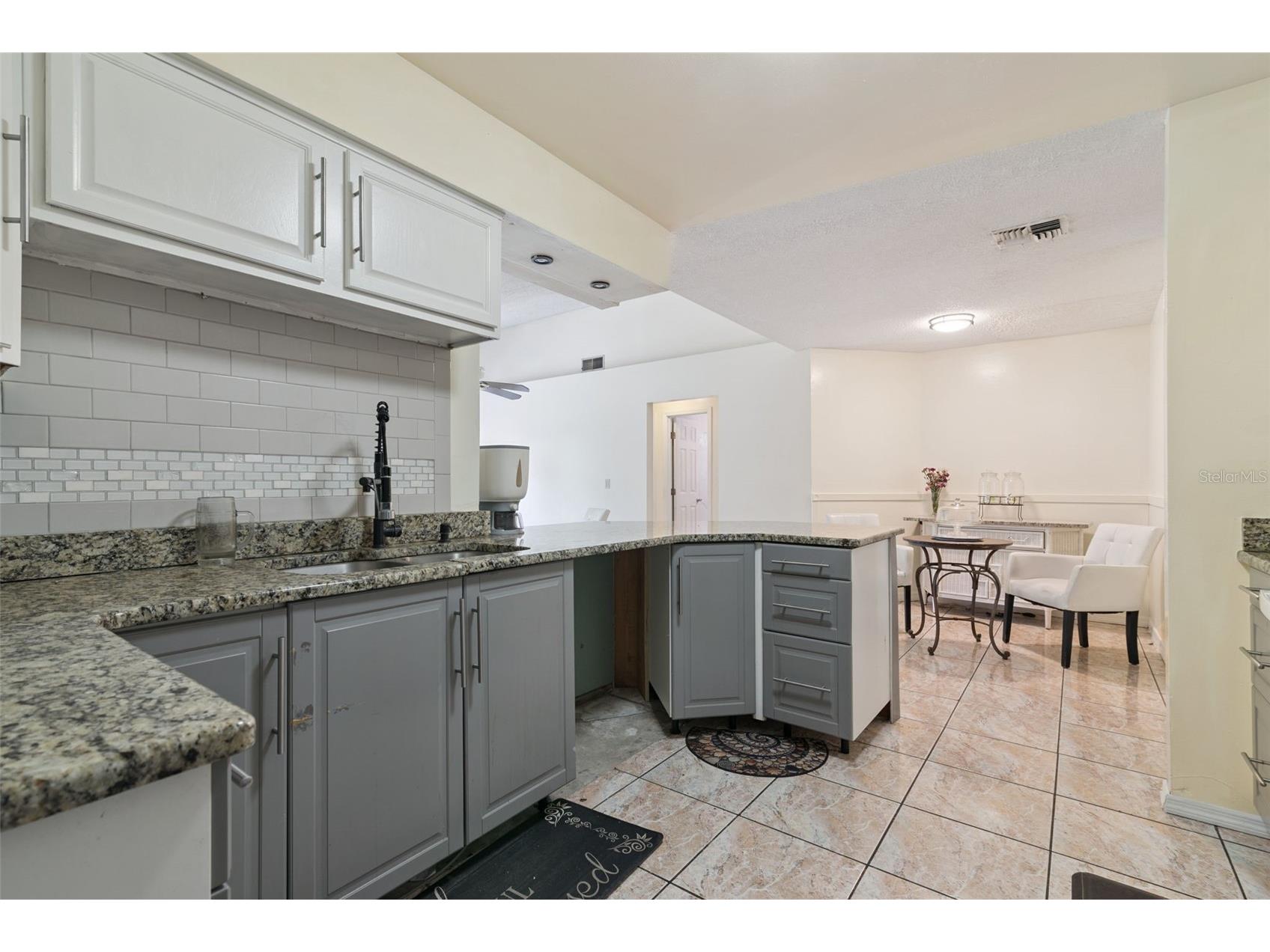 7667 Gramercy Drive Orlando FL 32818 V4948720 image9