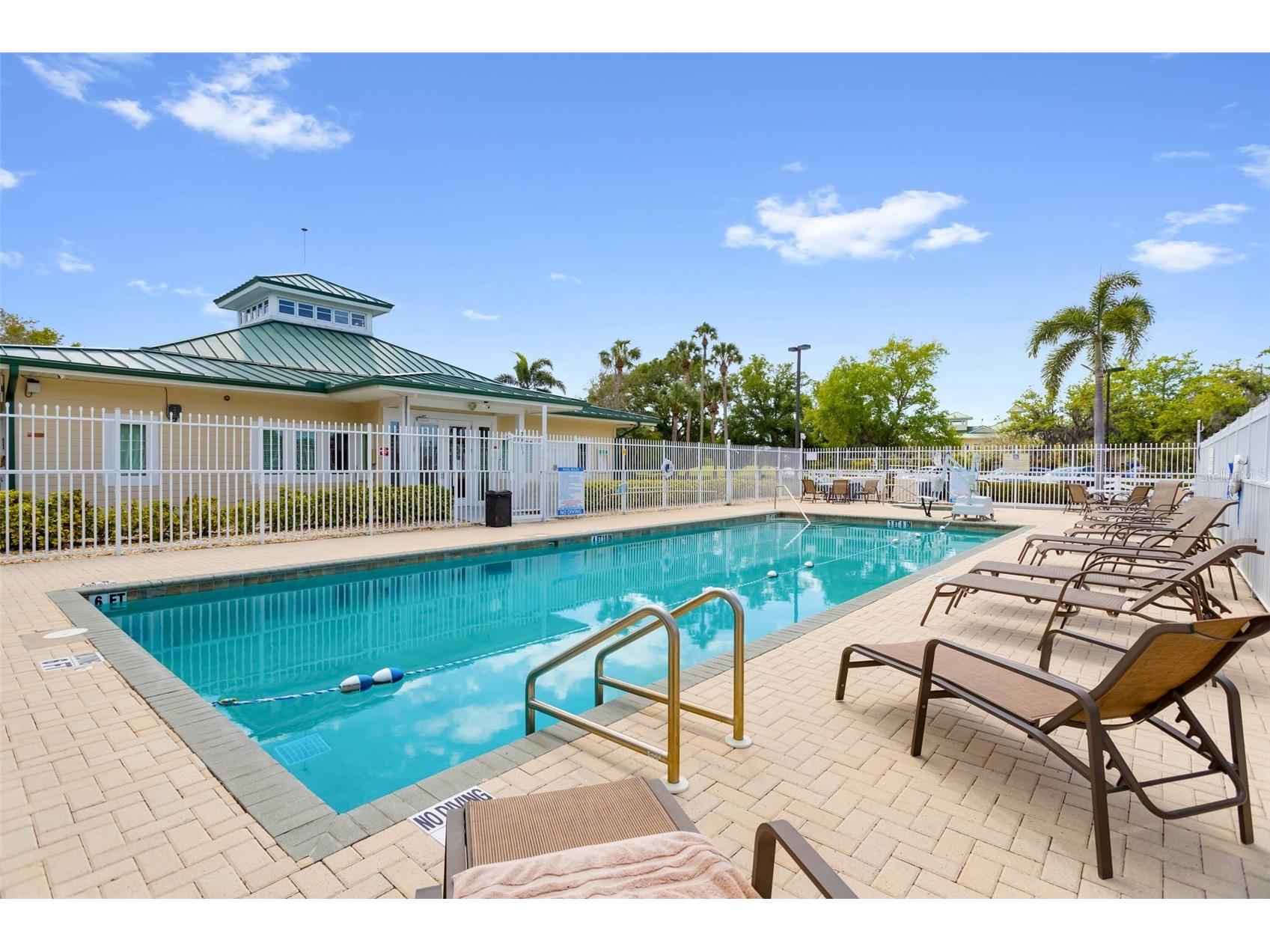 7667 Sweetbay Circle #11-102 Bradenton FL 34203 A4687716 image48