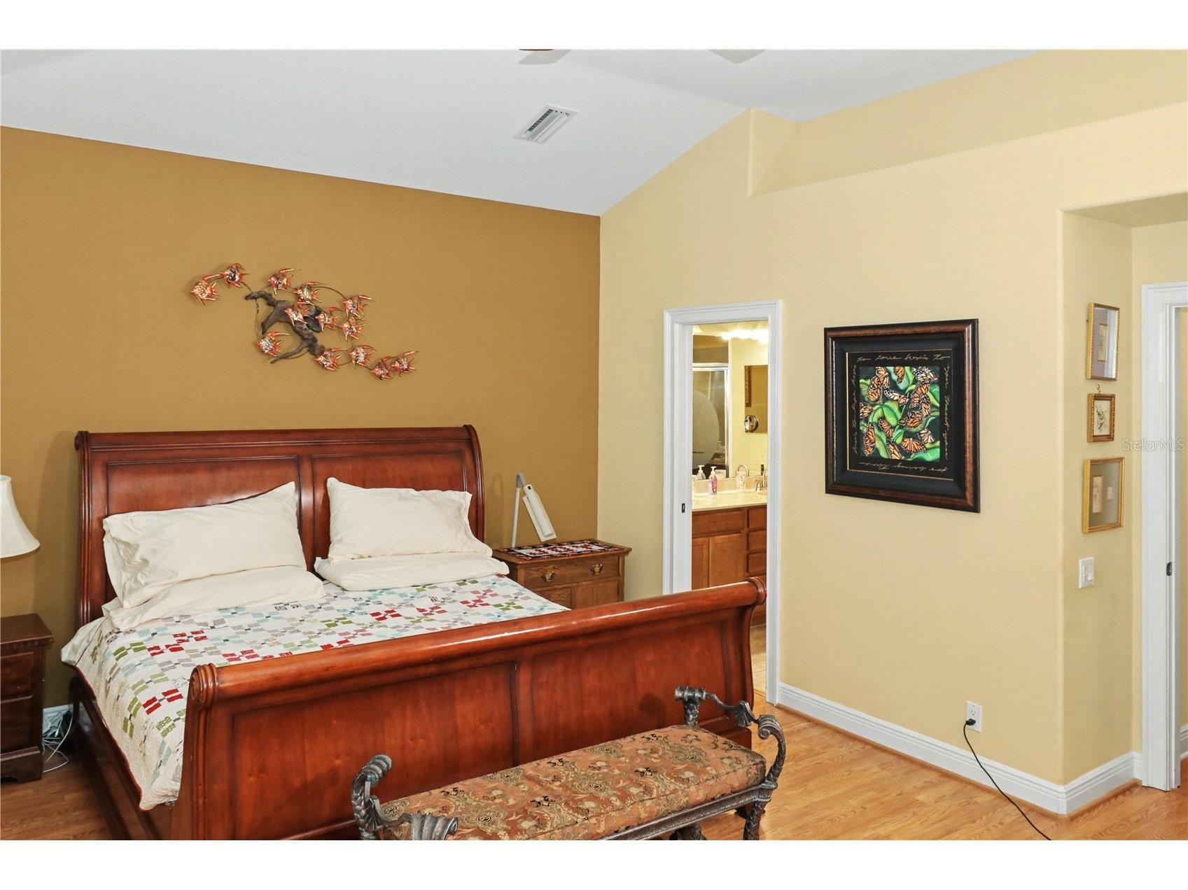 7669 Caponata Boulevard Seminole FL 33777 TB8465807 image15